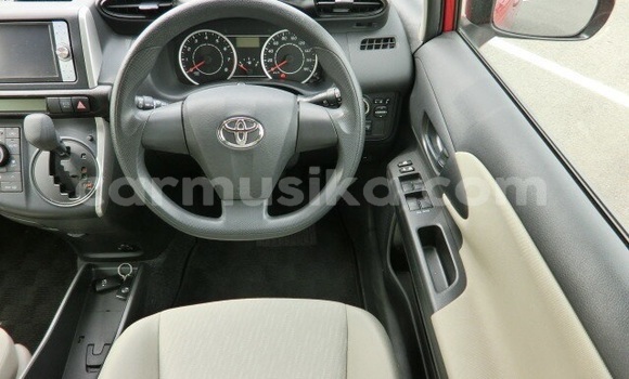 Acheter Occasion Voiture Toyota Wish Rouge à Beitbridge, Matabeleland South Acheter Occasion Voiture Toyota Wish Rouge à Beitbridge, Matabeleland South