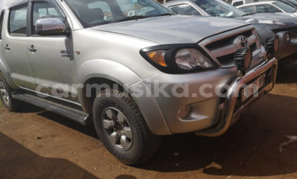 Acheter Occasion Voiture Toyota Hilux Blanc à Beitbridge, Matabeleland South Acheter Occasion Voiture Toyota Hilux Blanc à Beitbridge, Matabeleland South