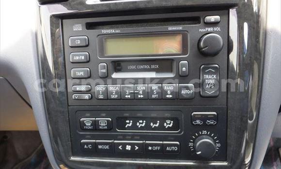 Nunua Ilio tumika Toyota Ipsum Fedha Gari ndani ya Beitbridge nchini Matabeleland Kusini Nunua Ilio tumika Toyota Ipsum Fedha Gari ndani ya Beitbridge nchini Matabeleland Kusini