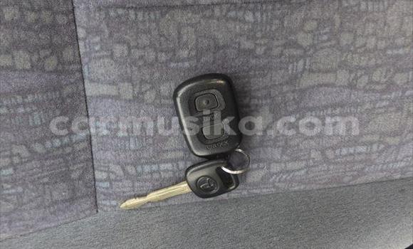 Nunua Ilio tumika Toyota Ipsum Fedha Gari ndani ya Beitbridge nchini Matabeleland Kusini Nunua Ilio tumika Toyota Ipsum Fedha Gari ndani ya Beitbridge nchini Matabeleland Kusini