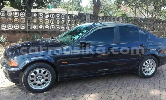 Nunua Ilio tumika BMW 3–Series Nyeusi Gari ndani ya Alexandra Park nchini Harare Nunua Ilio tumika BMW 3–Series Nyeusi Gari ndani ya Alexandra Park nchini Harare