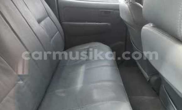 Acheter Occasion Voiture Toyota Hilux Blanc à Beitbridge, Matabeleland South Acheter Occasion Voiture Toyota Hilux Blanc à Beitbridge, Matabeleland South