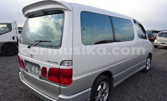 Acheter Occasion Voiture Toyota Granvia Autre à Beitbridge, Matabeleland South Acheter Occasion Voiture Toyota Granvia Autre à Beitbridge, Matabeleland South