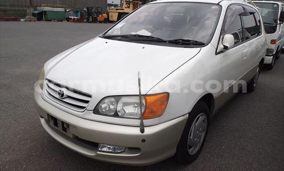 Acheter Occasion Voiture Toyota Ipsum Autre à Beitbridge, Matabeleland South Acheter Occasion Voiture Toyota Ipsum Autre à Beitbridge, Matabeleland South