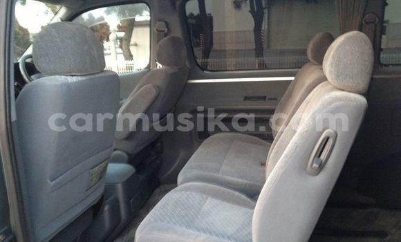 Nunua Ilio tumika Toyota Granvia Nyingine Gari ndani ya Beitbridge nchini Matabeleland Kusini Nunua Ilio tumika Toyota Granvia Nyingine Gari ndani ya Beitbridge nchini Matabeleland Kusini