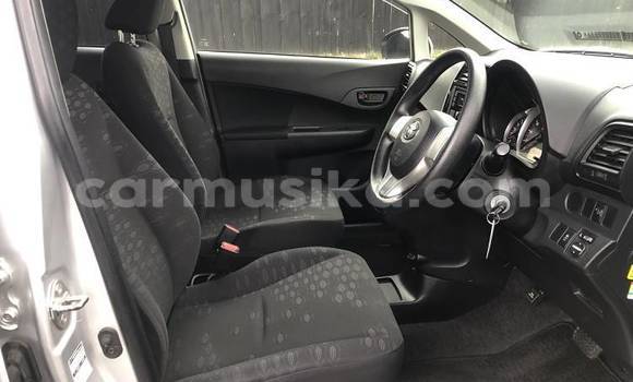 Nunua Ilio tumika Toyota Ractis Fedha Gari ndani ya Beitbridge nchini Matabeleland Kusini Nunua Ilio tumika Toyota Ractis Fedha Gari ndani ya Beitbridge nchini Matabeleland Kusini