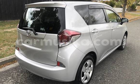 Nunua Ilio tumika Toyota Ractis Fedha Gari ndani ya Beitbridge nchini Matabeleland Kusini Nunua Ilio tumika Toyota Ractis Fedha Gari ndani ya Beitbridge nchini Matabeleland Kusini