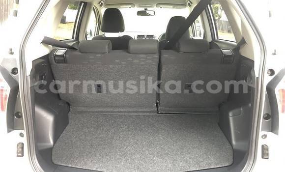 Nunua Ilio tumika Toyota Ractis Fedha Gari ndani ya Beitbridge nchini Matabeleland Kusini Nunua Ilio tumika Toyota Ractis Fedha Gari ndani ya Beitbridge nchini Matabeleland Kusini