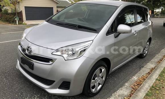 Nunua Ilio tumika Toyota Ractis Fedha Gari ndani ya Beitbridge nchini Matabeleland Kusini Nunua Ilio tumika Toyota Ractis Fedha Gari ndani ya Beitbridge nchini Matabeleland Kusini