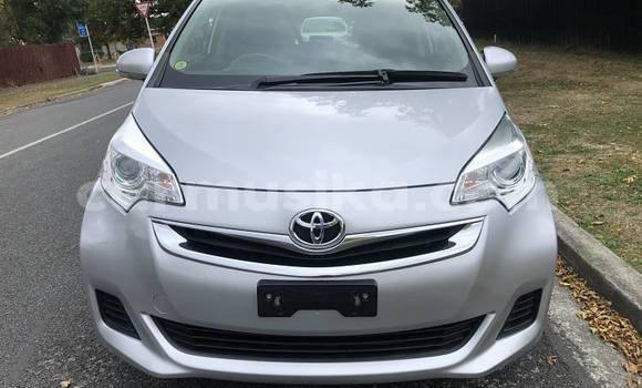 Nunua Ilio tumika Toyota Ractis Fedha Gari ndani ya Beitbridge nchini Matabeleland Kusini Nunua Ilio tumika Toyota Ractis Fedha Gari ndani ya Beitbridge nchini Matabeleland Kusini