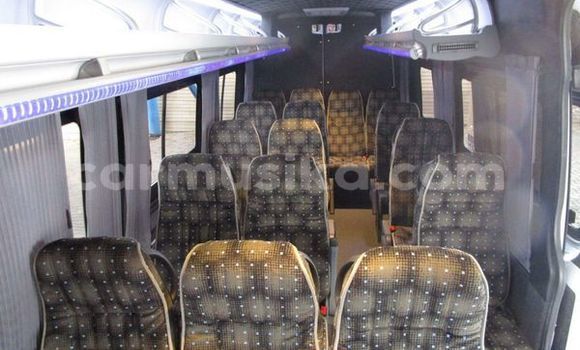 Tenga Tsaru Mercedes‒Benz S–Class Chena Mota in Beitbridge in Matabeleland South Tenga Tsaru Mercedes‒Benz S–Class Chena Mota in Beitbridge in Matabeleland South