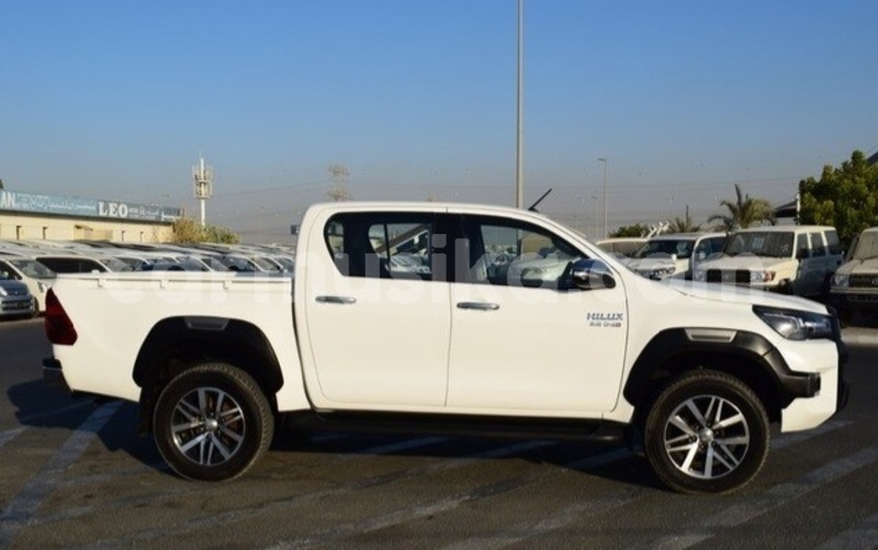 Big with watermark toyota hilux matabeleland south beitbridge 26420