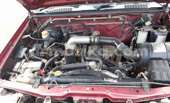 Tenga Tsaru Nissan Hardbody Tsvuku Mota in Alexandra Park in Harare Tenga Tsaru Nissan Hardbody Tsvuku Mota in Alexandra Park in Harare