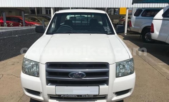 Acheter Occasion Voiture Ford Ranger Blanc à Beitbridge, Matabeleland South Acheter Occasion Voiture Ford Ranger Blanc à Beitbridge, Matabeleland South
