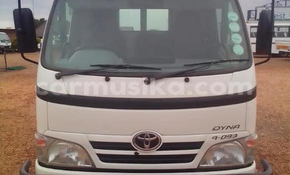 Acheter Occasion Utilitaire Toyota Dyna Blanc à Borrowdale, Harare Acheter Occasion Utilitaire Toyota Dyna Blanc à Borrowdale, Harare