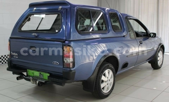 Buy Used Ford B-MAX Blue Car in Beitbridge in Matabeleland South Buy Used Ford B-MAX Blue Car in Beitbridge in Matabeleland South