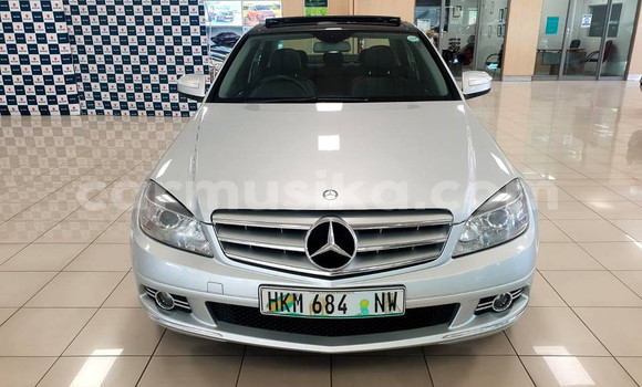 Buy Used Mercedes‒Benz C-klasse Silver Car in Beitbridge in Matabeleland South Buy Used Mercedes‒Benz C-klasse Silver Car in Beitbridge in Matabeleland South