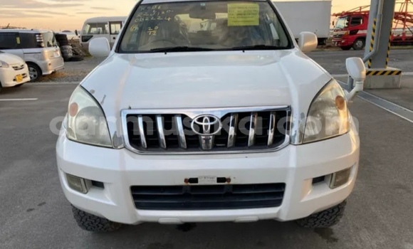 Acheter Occasion Voiture Toyota Prado Blanc à Beitbridge, Matabeleland South Acheter Occasion Voiture Toyota Prado Blanc à Beitbridge, Matabeleland South