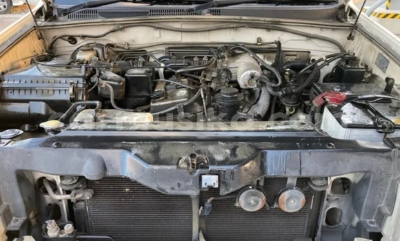 Acheter Occasion Voiture Toyota Prado Blanc à Beitbridge, Matabeleland South Acheter Occasion Voiture Toyota Prado Blanc à Beitbridge, Matabeleland South