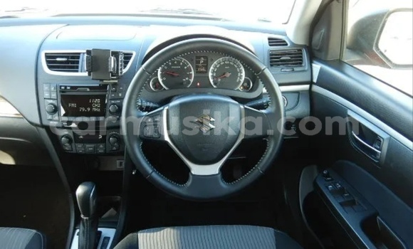 Acheter Occasion Voiture Suzuki Swift Rouge à Beitbridge, Matabeleland South Acheter Occasion Voiture Suzuki Swift Rouge à Beitbridge, Matabeleland South