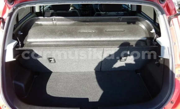 Acheter Occasion Voiture Suzuki Swift Rouge à Beitbridge, Matabeleland South Acheter Occasion Voiture Suzuki Swift Rouge à Beitbridge, Matabeleland South