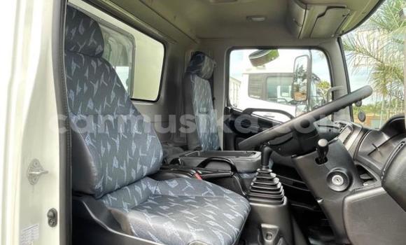 Acheter Occasion Utilitaire Hino 300 Series Autre à Bulawayo, Bulawayo Acheter Occasion Utilitaire Hino 300 Series Autre à Bulawayo, Bulawayo