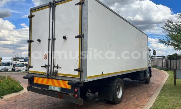 Acheter Occasion Utilitaire Volkswagen TRUCK Blanc à Beitbridge, Matabeleland South Acheter Occasion Utilitaire Volkswagen TRUCK Blanc à Beitbridge, Matabeleland South