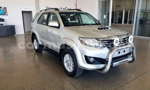 Nunua Ilio tumika Toyota Fortuner Fedha Gari ndani ya Beitbridge nchini Matabeleland Kusini