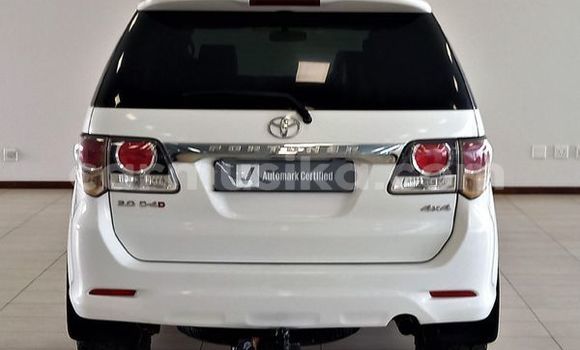 Tenga Tsaru Toyota Fortuner Chena Mota in Beitbridge in Matabeleland South Tenga Tsaru Toyota Fortuner Chena Mota in Beitbridge in Matabeleland South