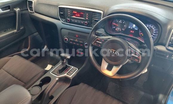 Buy Used Kia Sportage Blue Car in Beitbridge in Matabeleland South Buy Used Kia Sportage Blue Car in Beitbridge in Matabeleland South
