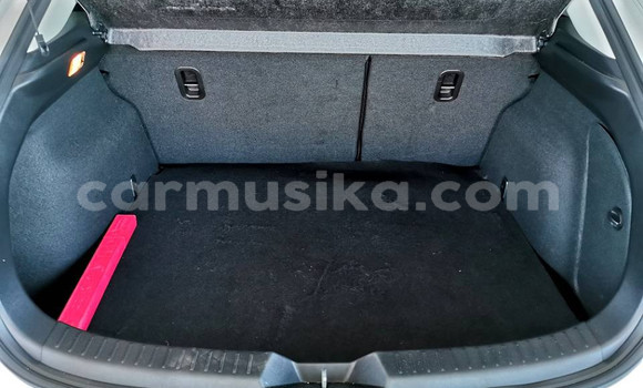 Nunua Ilio tumika Mazda 2 Nyeupe Gari ndani ya Beitbridge nchini Matabeleland Kusini Nunua Ilio tumika Mazda 2 Nyeupe Gari ndani ya Beitbridge nchini Matabeleland Kusini