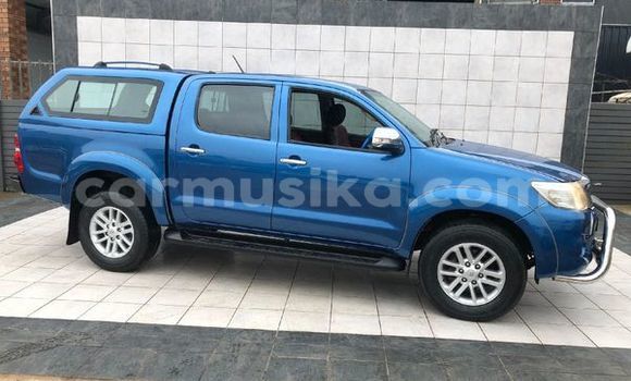 Nunua Ilio tumika Toyota Hilux Bluu Gari ndani ya Beitbridge nchini Matabeleland Kusini Nunua Ilio tumika Toyota Hilux Bluu Gari ndani ya Beitbridge nchini Matabeleland Kusini