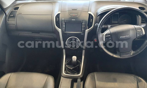 Tenga Tsaru Isuzu D–MAX Chena Mota in Beitbridge in Matabeleland South Tenga Tsaru Isuzu D–MAX Chena Mota in Beitbridge in Matabeleland South