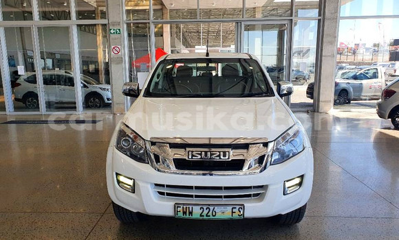 Tenga Tsaru Isuzu D–MAX Chena Mota in Beitbridge in Matabeleland South Tenga Tsaru Isuzu D–MAX Chena Mota in Beitbridge in Matabeleland South