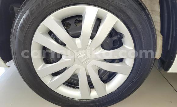 Acheter Occasion Voiture Honda Fit Blanc à Beitbridge, Matabeleland South Acheter Occasion Voiture Honda Fit Blanc à Beitbridge, Matabeleland South