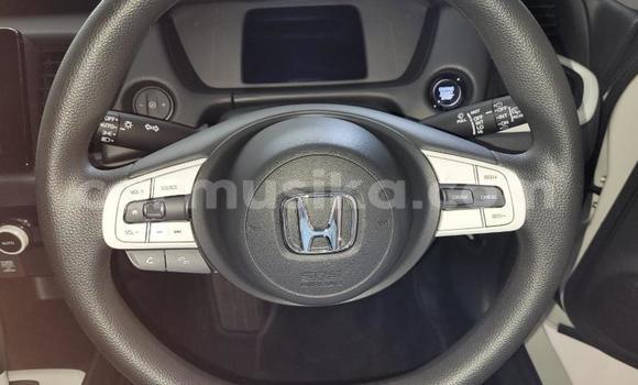 Acheter Occasion Voiture Honda Fit Blanc à Beitbridge, Matabeleland South Acheter Occasion Voiture Honda Fit Blanc à Beitbridge, Matabeleland South