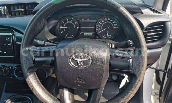 Acheter Occasion Voiture Toyota Hilux Blanc à Beitbridge, Matabeleland South Acheter Occasion Voiture Toyota Hilux Blanc à Beitbridge, Matabeleland South