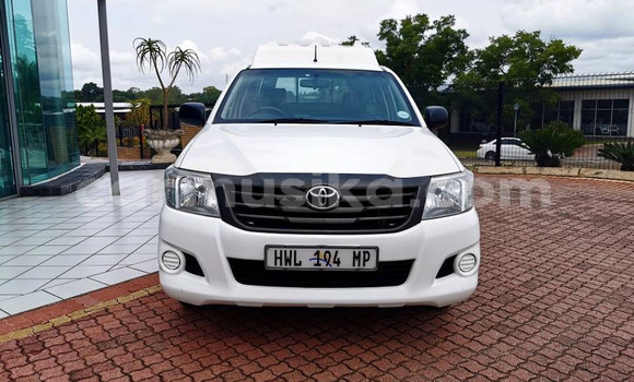 Acheter Occasion Voiture Toyota Hilux Blanc à Beitbridge, Matabeleland South Acheter Occasion Voiture Toyota Hilux Blanc à Beitbridge, Matabeleland South