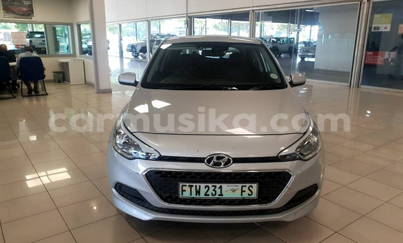 Buy Used Hyundai i20 Silver Car in Beitbridge in Matabeleland South Buy Used Hyundai i20 Silver Car in Beitbridge in Matabeleland South
