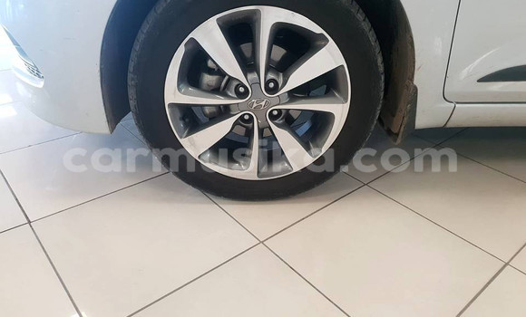 Buy Used Hyundai i20 Silver Car in Beitbridge in Matabeleland South Buy Used Hyundai i20 Silver Car in Beitbridge in Matabeleland South