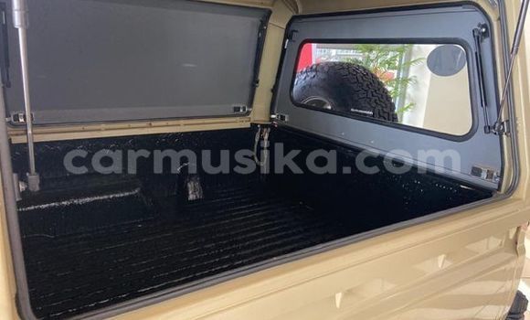 Tenga Tsaru Toyota Land Cruiser Bhurawuni Mota in Beitbridge in Matabeleland South Tenga Tsaru Toyota Land Cruiser Bhurawuni Mota in Beitbridge in Matabeleland South