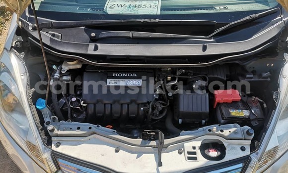 Buy Import Honda Fit White Car in Harare in Harare Buy Import Honda Fit White Car in Harare in Harare