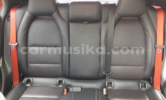 Nunua Ilio tumika Mercedes‒Benz A-klasse AMG Nyekundu Gari ndani ya Beitbridge nchini Matabeleland Kusini Nunua Ilio tumika Mercedes‒Benz A-klasse AMG Nyekundu Gari ndani ya Beitbridge nchini Matabeleland Kusini