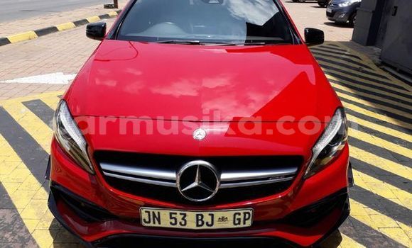 Nunua Ilio tumika Mercedes‒Benz A-klasse AMG Nyekundu Gari ndani ya Beitbridge nchini Matabeleland Kusini Nunua Ilio tumika Mercedes‒Benz A-klasse AMG Nyekundu Gari ndani ya Beitbridge nchini Matabeleland Kusini