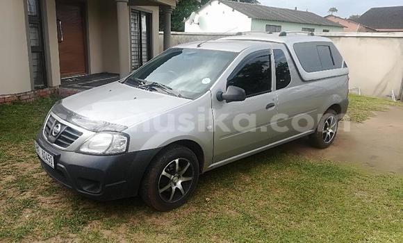 Acheter Occasion Voiture Nissan NV200 Gris à Beitbridge, Matabeleland South Acheter Occasion Voiture Nissan NV200 Gris à Beitbridge, Matabeleland South
