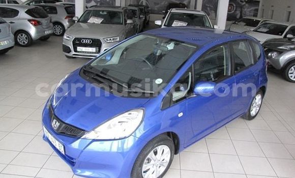 Buy Used Honda Jazz Blue Car in Beitbridge in Matabeleland South