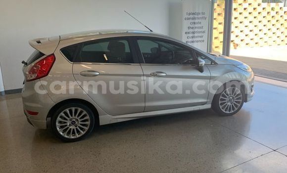 Buy Used Ford Fiesta Silver Car in Beitbridge in Matabeleland South Buy Used Ford Fiesta Silver Car in Beitbridge in Matabeleland South