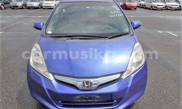 Buy Used Honda Fit Blue Car in Beitbridge in Matabeleland South Buy Used Honda Fit Blue Car in Beitbridge in Matabeleland South