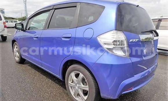 Buy Used Honda Fit Blue Car in Beitbridge in Matabeleland South Buy Used Honda Fit Blue Car in Beitbridge in Matabeleland South