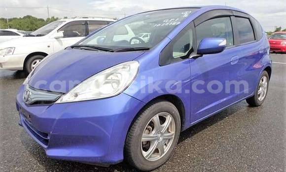 Buy Used Honda Fit Blue Car in Beitbridge in Matabeleland South Buy Used Honda Fit Blue Car in Beitbridge in Matabeleland South